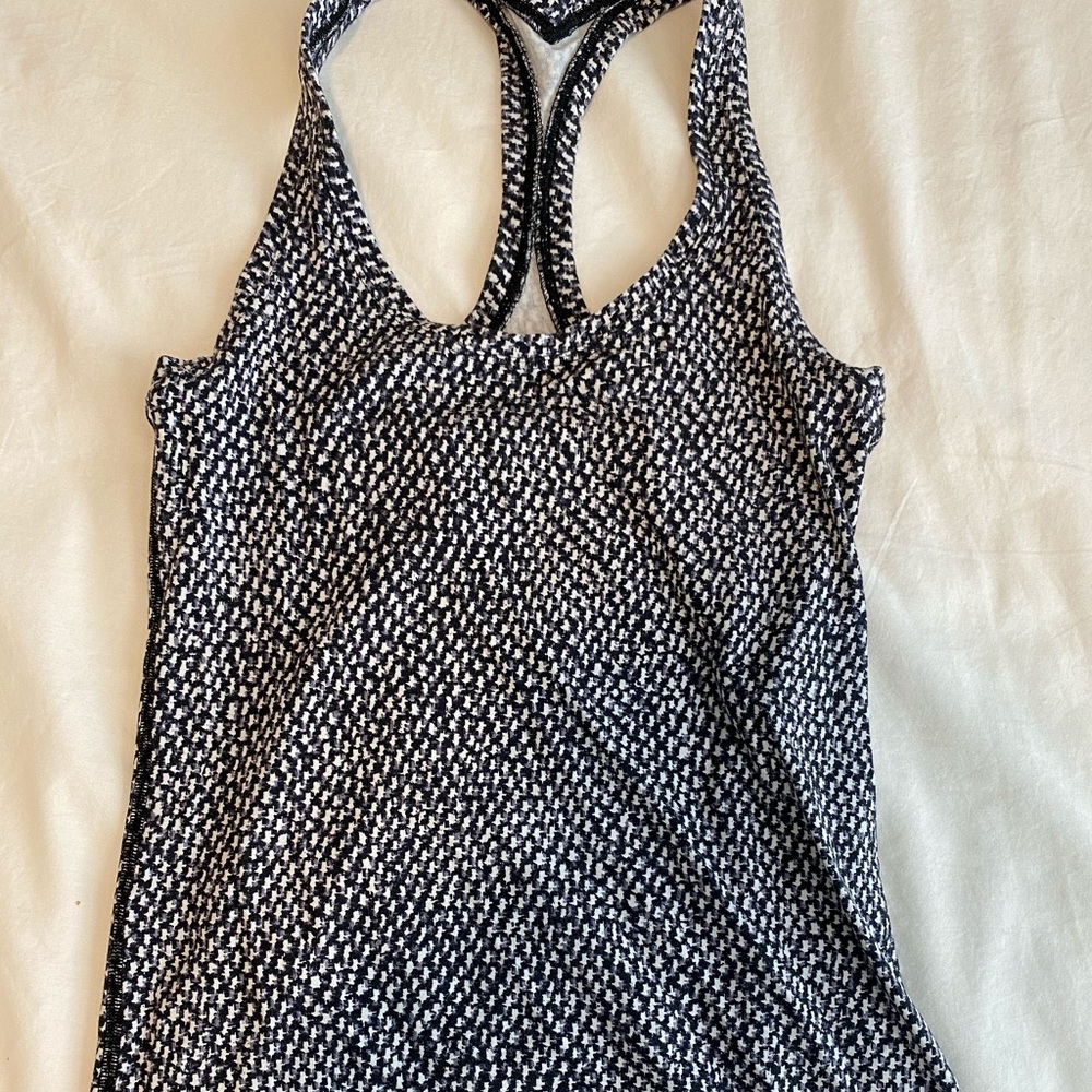 Lululemon Tank